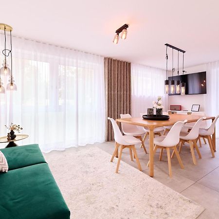 Xzllenz - 4 Schlafzimmer, Zentral, Parken, U-Bahn, 2 Baeder, 4 Smart-Tv, Optional Einzelbett Нюрнберг Экстерьер фото